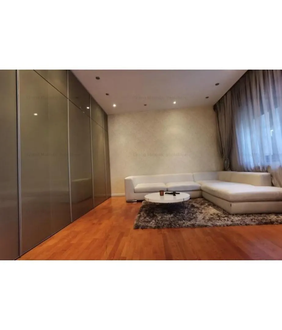 Garden Apartment In Most Exclusive Area ブカレスト